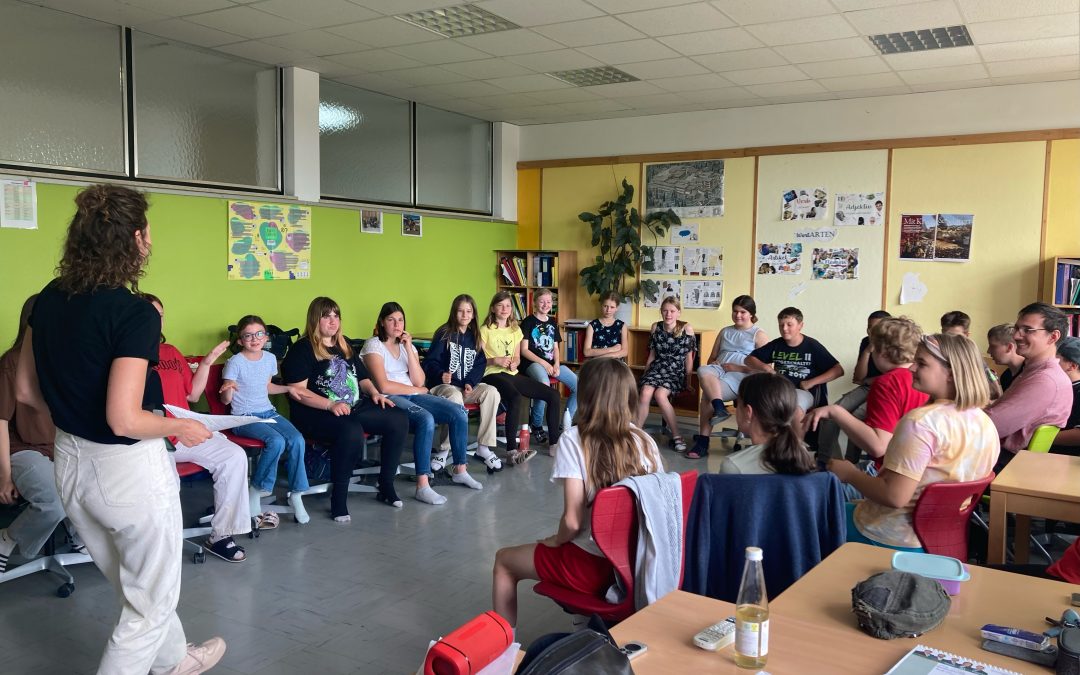 Theaterpädagogischer Workshop der 2. Klassen