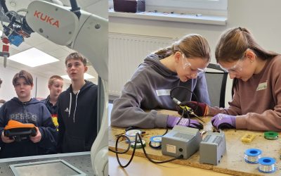 SchülerInnen begeistert von Technik-Workshop in Deutschlandsberg